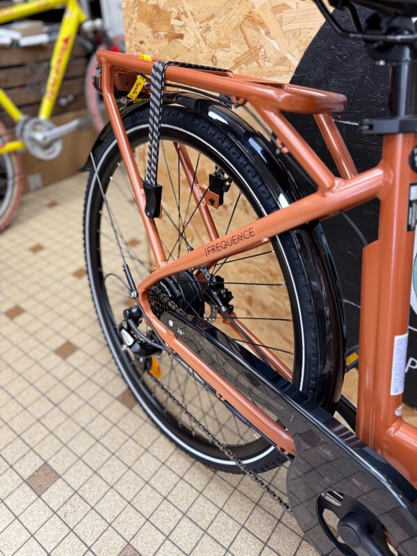 Vélo Électrique TNT Fréquence 28 – Image 3